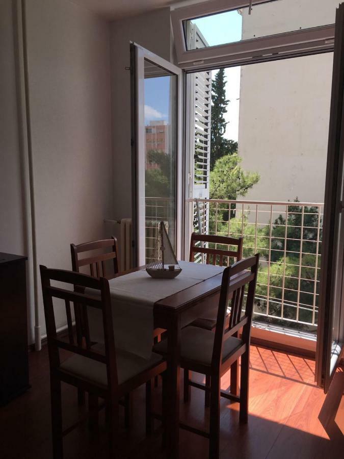 Mellitus Studio Apartment سبليت المظهر الخارجي الصورة