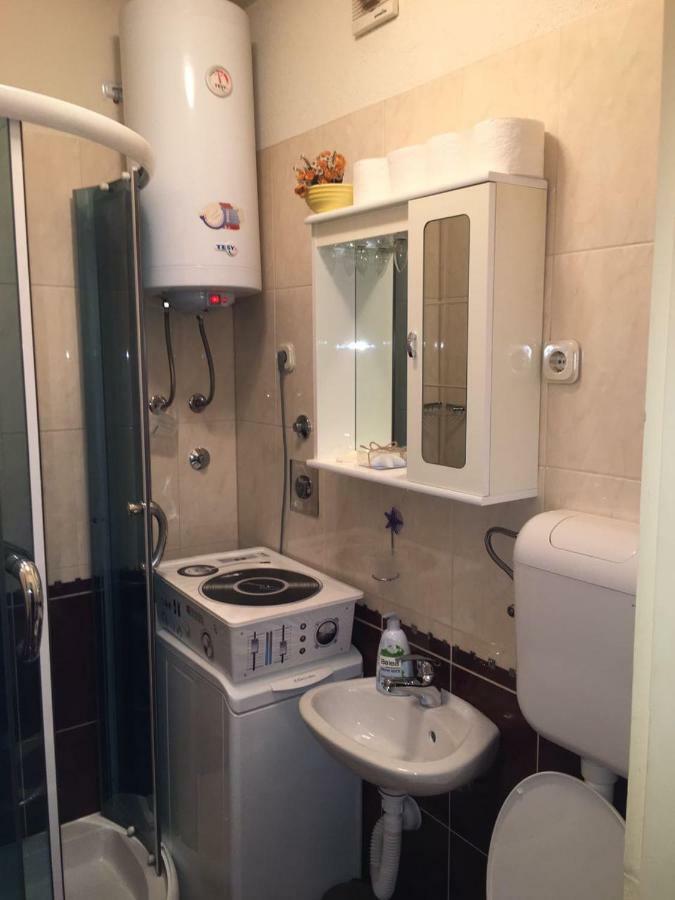 Mellitus Studio Apartment سبليت المظهر الخارجي الصورة